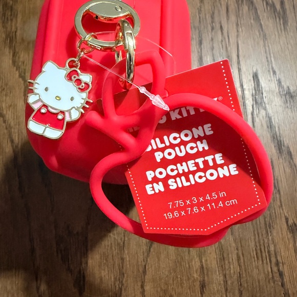 Limited Edition Hello Kitty Red Silicone Pouch - Picture 3 of 4